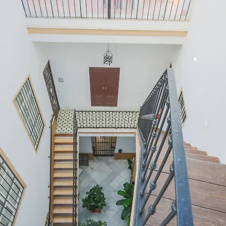 Apartament Descubrehome Santa Cruz Private Terrace With Giralda Views Sewilla